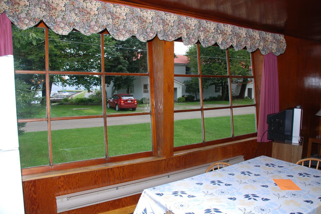 Golden Beach Resort Roseneath Exterior foto